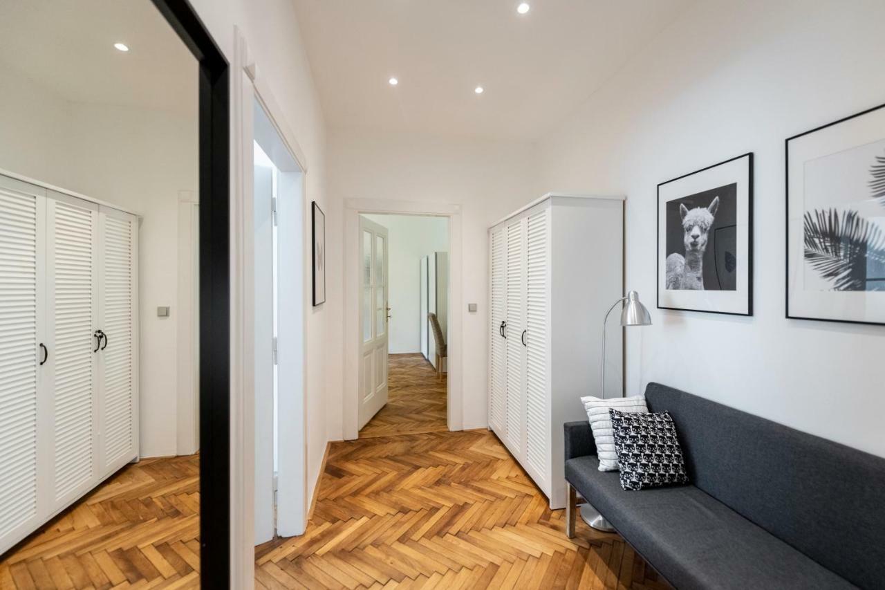 Apartment Slavikova 11 Prag Eksteriør billede